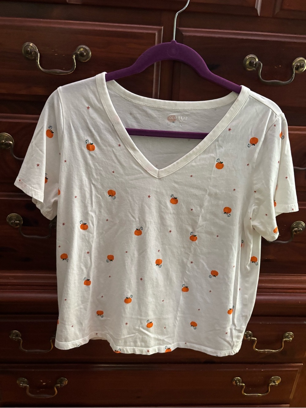Old Navy White V-Neck Tee with Orange Pumpkin Print